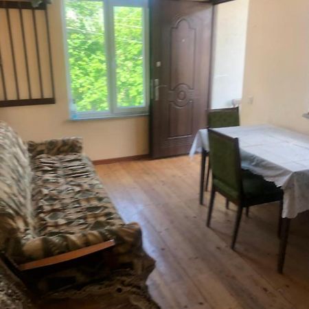 L&A Guest House Goris Exteriér fotografie