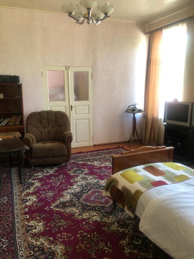 L&A Guest House Goris Exteriér fotografie